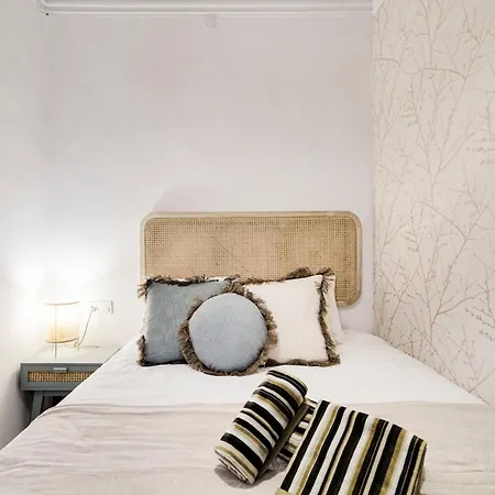 Casa Modernista En Paseo De Gracia Apartamento