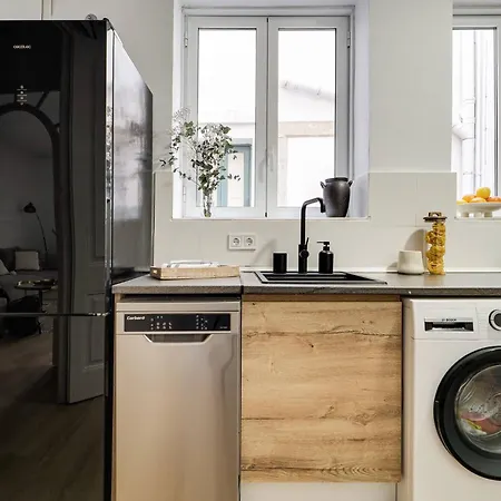 Casa Modernista En Paseo De Gracia * Barcelona