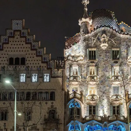 Casa Modernista En Paseo De Gracia