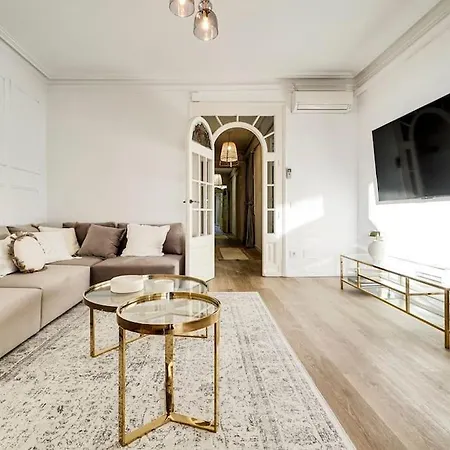 Casa Modernista En Paseo De Gracia *
