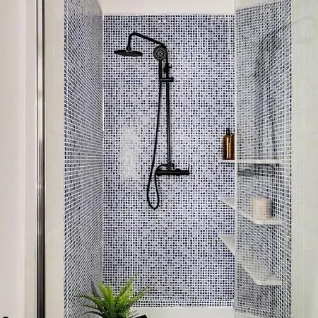 Casa Modernista En Paseo De Gracia Apartment Barcelona